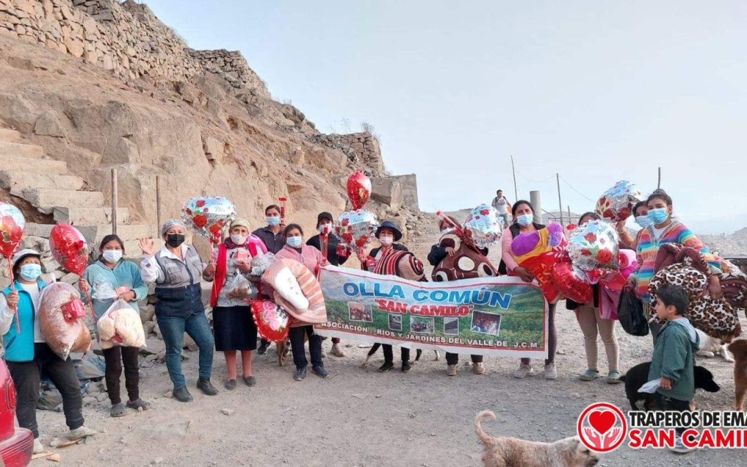 ¡Dona un Abrigo y Calienta un Corazón!